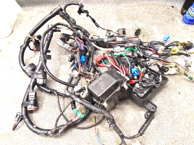 COMPLETE WIRE HARNESS ASSY 68F-82590-a1-00 YAMAHA HPDI OUTBOARD 150-200 HP