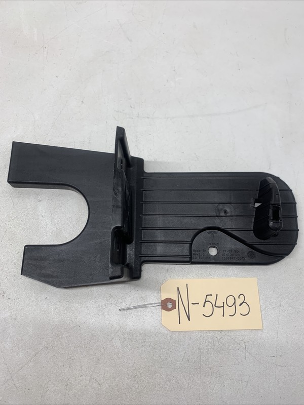 16-20 TESLA MODEL X DRIVER SIDE MINION TRUNK LOAD FLOOR SUPPORT BRACKET 5493 B68