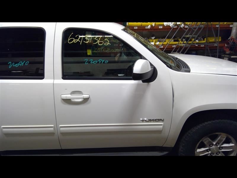 Passenger Front Door White 8624 Fits 11-14 SIERRA 2500 1050836