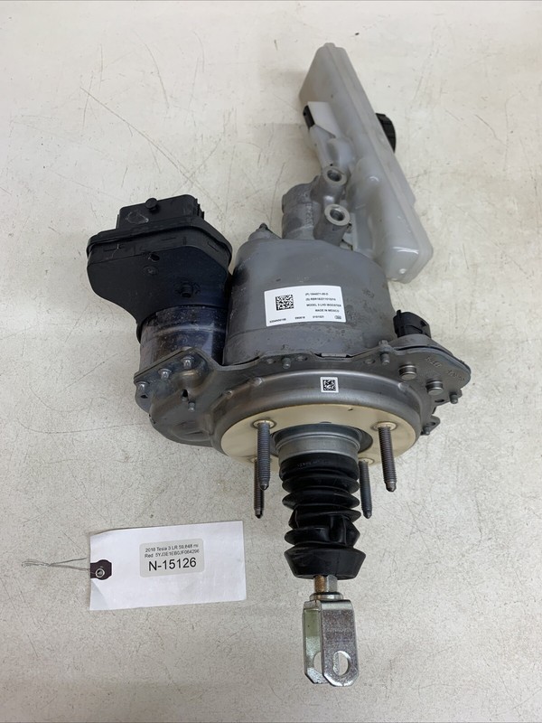 ⚡️2018 Tesla Model 3 Power Brake Booster W/ Reservoir 1044671-00-E 15126