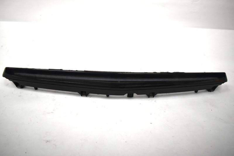 2014-2019 CORVETTE C7 REAR SPOILER MOUNTED THIRD BRAKE LIGHT LAMP OEM 23267586