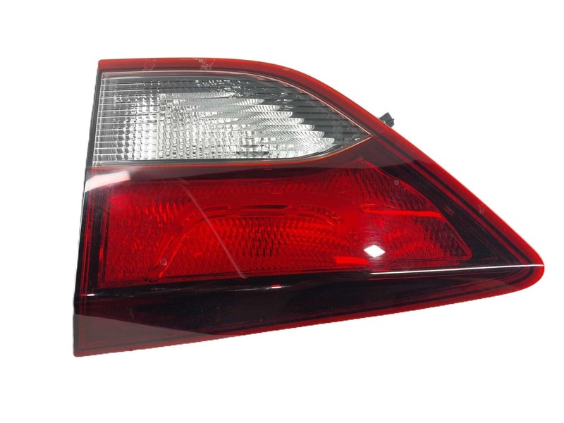 2021-2025 Chevrolet Trailblazer RH Passenger Incandescent Tail Light Lamp OEM