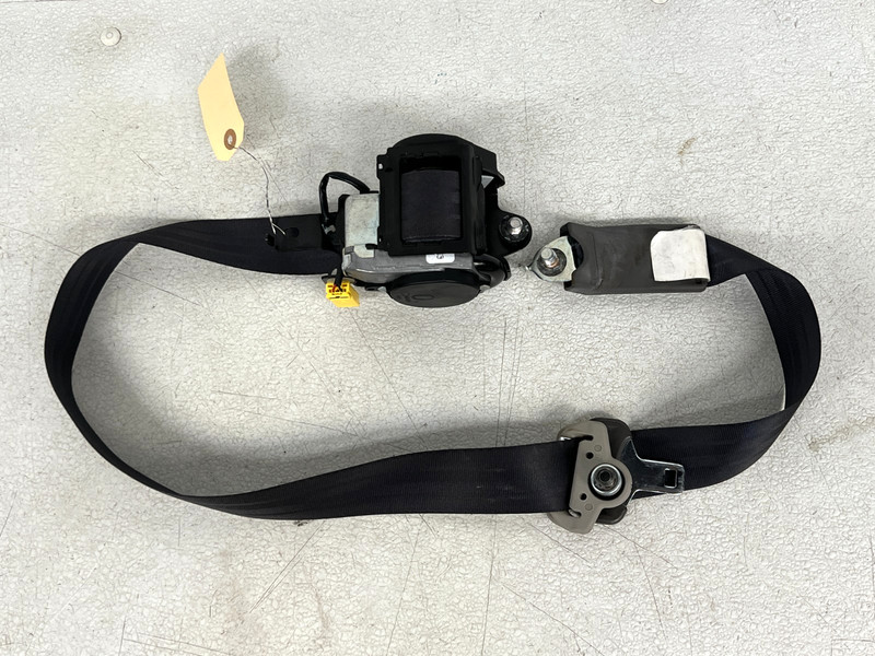 ⭐2011-2017 HONDA ODYSSEY FRONT RIGHT PASS SEAT BELT RETRACTOR BLACK OEM LOT2623