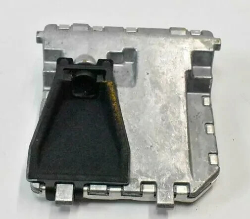 Mercedes W204 C250 SLK250 S550 E350 SLK350 Active Lane Assist Front Camera OEM