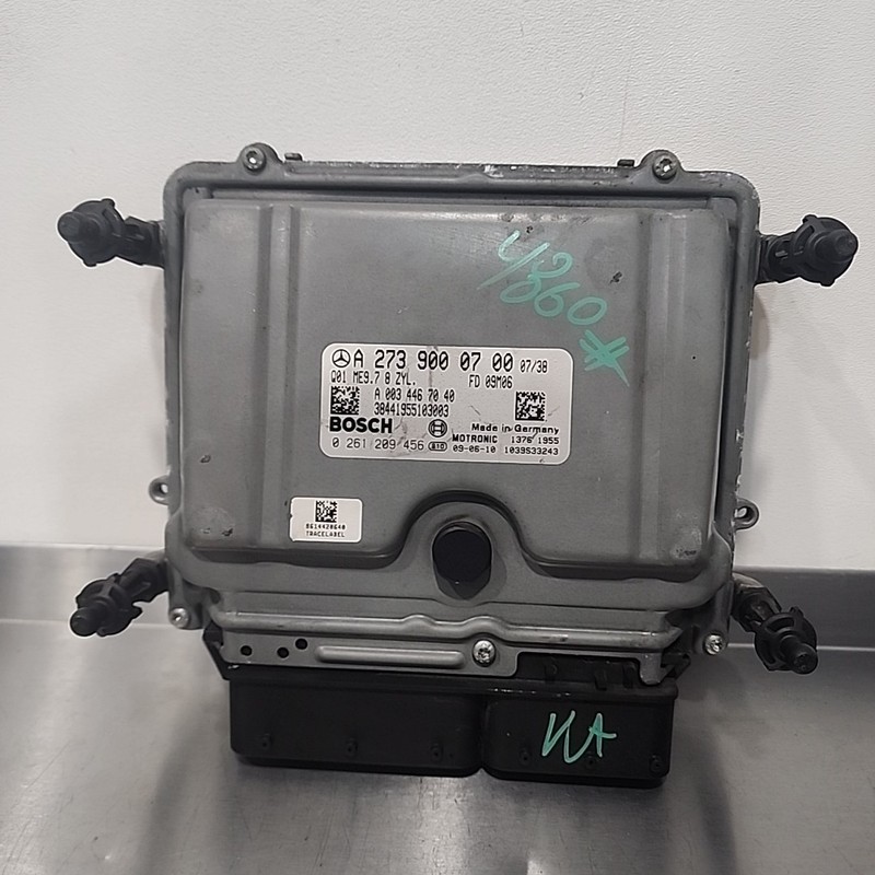 2007-2011 Mercedes W221 S550 E550 Engine Control Module ECU Computer A2739000700
