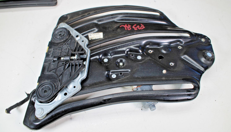✅ 14-16 OEM BMW F23 228 Convertible Rear Left Driver Side Window Lift Regulator
