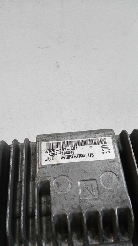 2020 Honda Fit Engine Control Module ECM OEM 378205R7AN1 Used 100K Miles