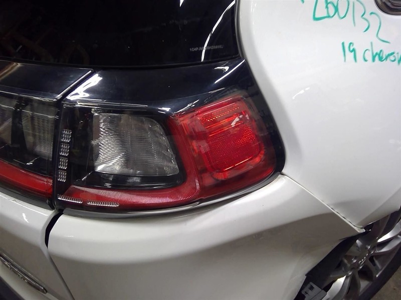 Passenger Tail Light Quarter Panel Mounted Fits 19-23 CHEROKEE 1778456