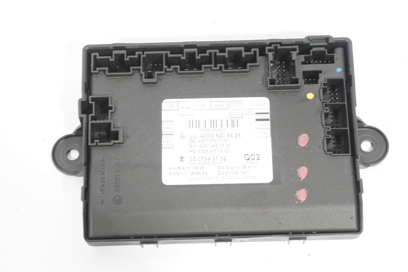 2007 - 2009 MERCEDES BENZ S550 W221 REAR RIGHT SIDE DOOR CONTROL MODULE OEM