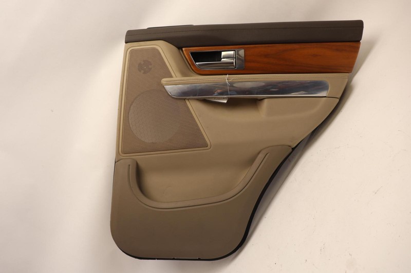 2010-2013 RANGE ROVER SPORT REAR RIGHT PASSENGER DOOR PANEL TRIM W/ MODULE OEM