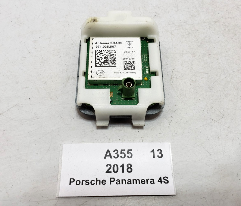 ✅ 2017-2023 OEM Porsche Panamera 4S 971 Satellite Radio Antenna Module