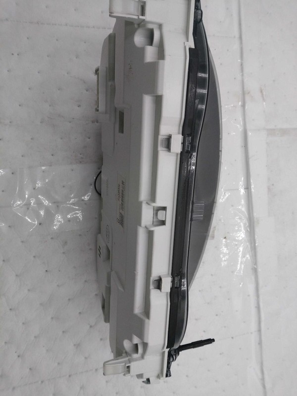 2015 Mitsubishi Outlander Speedometer Gauge OEM Red 133K Mileage NJ25-22693