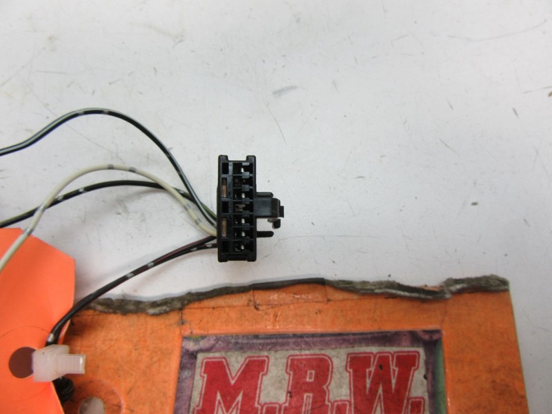 WIRE PLUG BLEND DOOR MOTOR DASH AIR VENT HEAT ACTUATOR DAMPER SWITCH 063700-7061