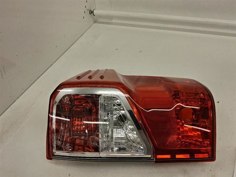 Passenger Right Tail Light S Fits 16-20 TITAN XD 3343304