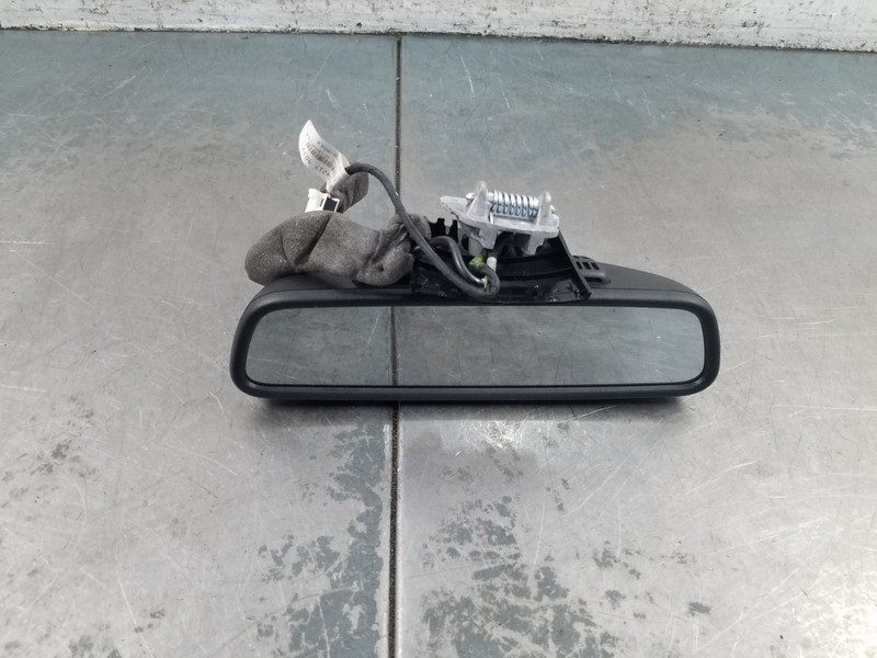 2014 Mercedes AMG E 63 S Auto Dim Rearview Mirror / Dome Lights # 7111 VV4