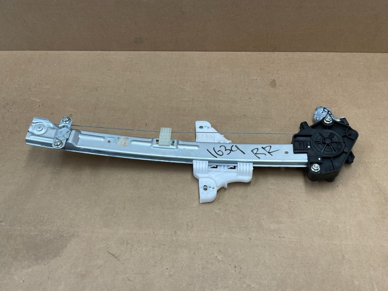 2025 25 Kia K4 Rear Right Passenger Door Window Regulator W/Motor 1639 OEM