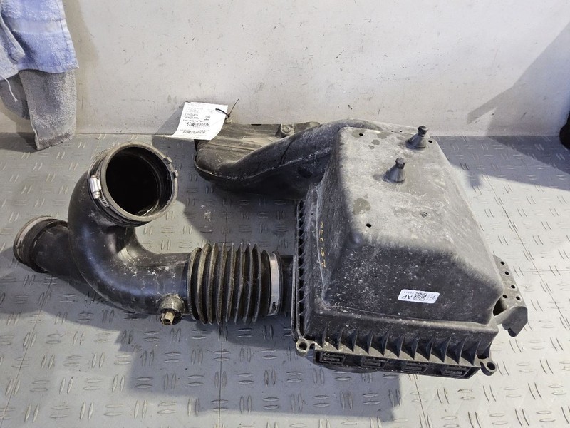 2015-2017 Ford F150 Air Cleaner Intake Box Assembly 3.5l w/o Turbo