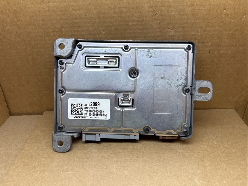 2017-2019 Cadillac XT5 Bose Radio Audio Amp Amplifier 84162099