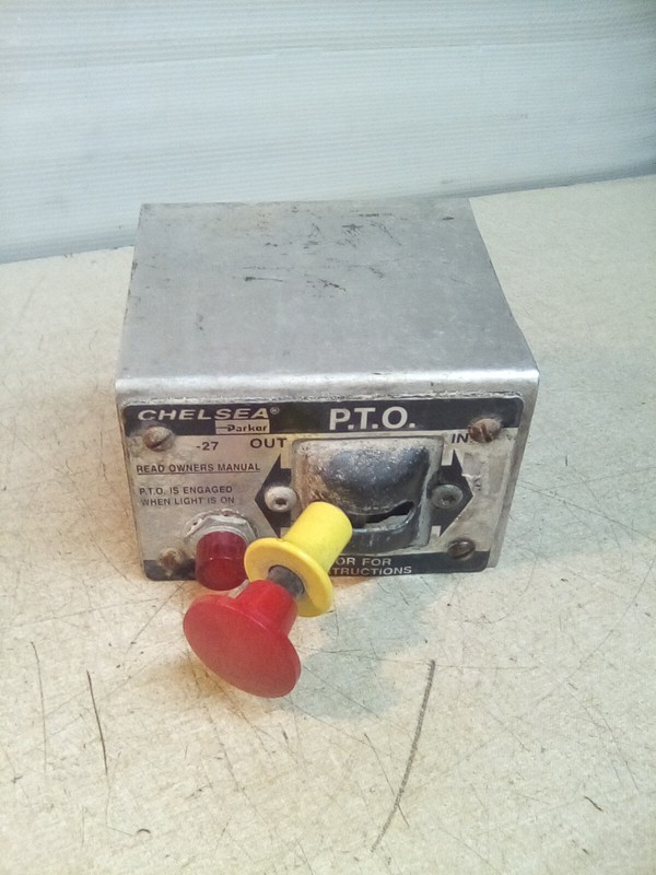 International 9200 Chelsea Parker P.T.O Control Assembly
