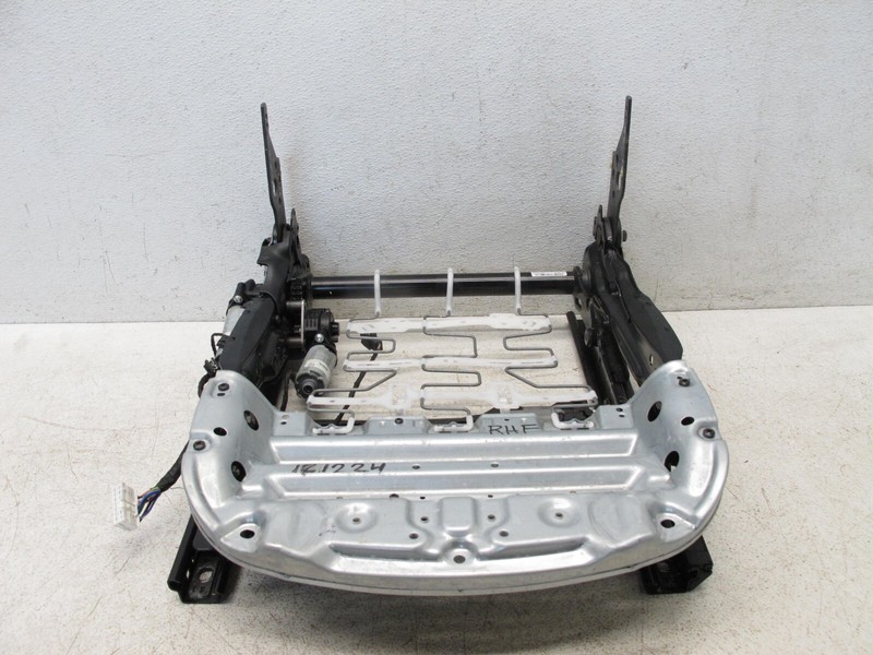 12-20 BMW F30 328i 430i GRAN COUPE M3 SEAT FRAME RAIL TRACK MOTOR FRONT RIGHT 12