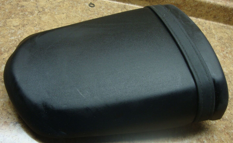 2003 Suzuki GSX-R1000 GSXR1 R1 GSXR1000 Rear Back Passenger Ryder Seat Pan 03