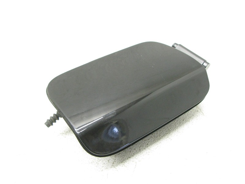 11-16 BMW F10 528i 535i 550i M5 FUEL TANK FILLER FLAP DOOR TRIM COVER LID 050421