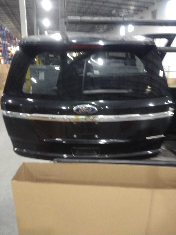 2013 Ford Explorer Deck Lid Trunk Lid Black OEM Good Condition 4DR SUV