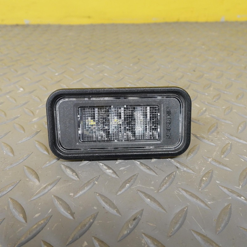 2019-2025 GMC SIERRA 1500 Truck Bed Cargo Area Left Right Light Lamp 84396982