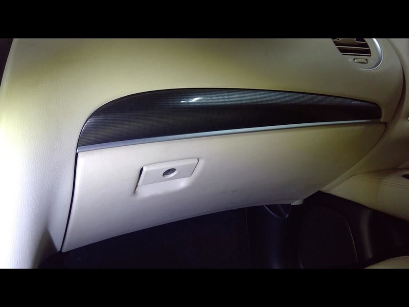 QX60 2017-2020 Glove Box 1675174