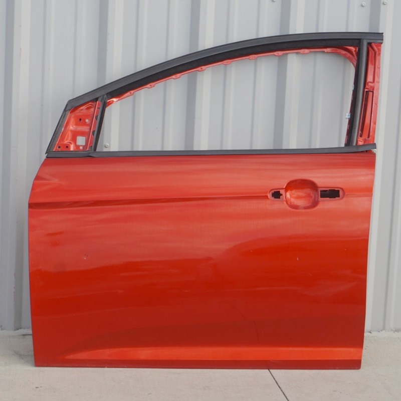 2015 - 2018 Ford Focus Sedan Front Left Driver Door Shell OEM