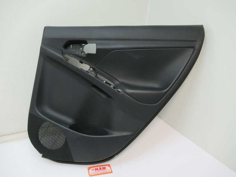 DOOR PANEL RIGHT REAR BACK PASSENGER SIDE CAR fits 09-14 MATRIX SPEAKER COVER RR