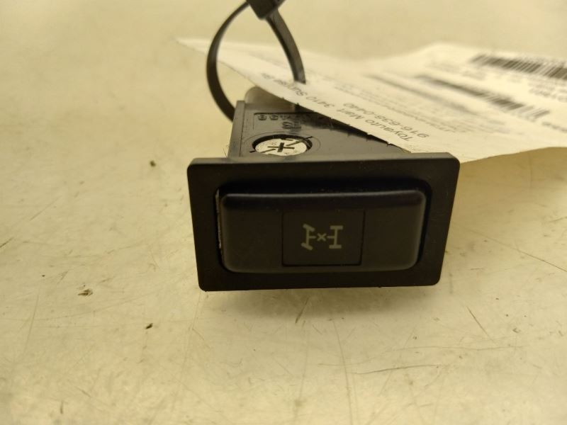 2001 TOYOTA 4RUNNER SR5 DIFFERENTIAL LOCK SWITCH