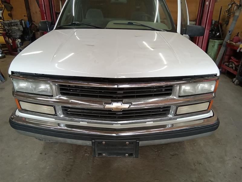Driver Headlight I-beam Front Axle Only Fits 90-02 CHEVROLET 3500 PICKUP 407818