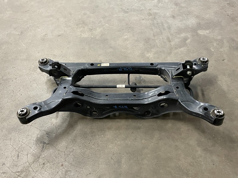 21 22 23 24 Kia K5 Rear Subframe Crossmember Engine Cradle FWD 1652 OEM