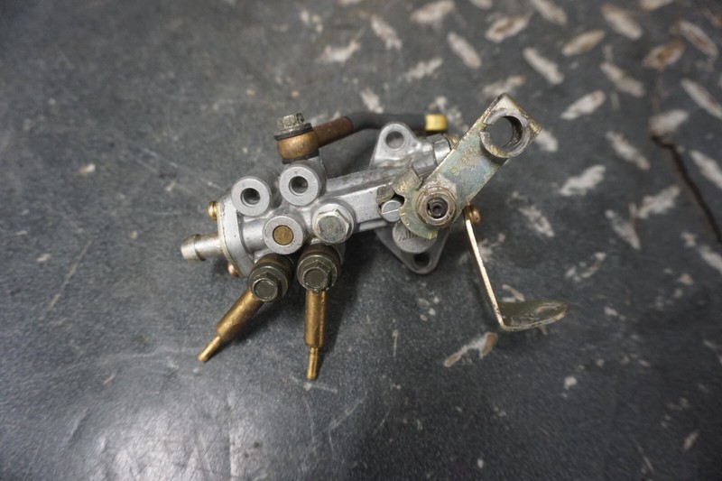1995 Arctic Cat OEM Oil Injection Pump Ass''y ZR 50 EFI 3004-397