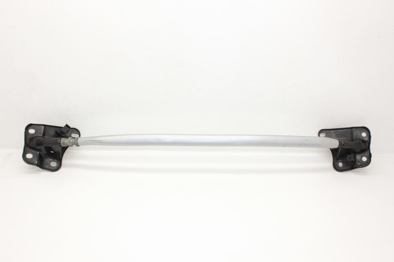 05-06 Nissan 350Z 3.5L Coupe Front Strut Tower Brace