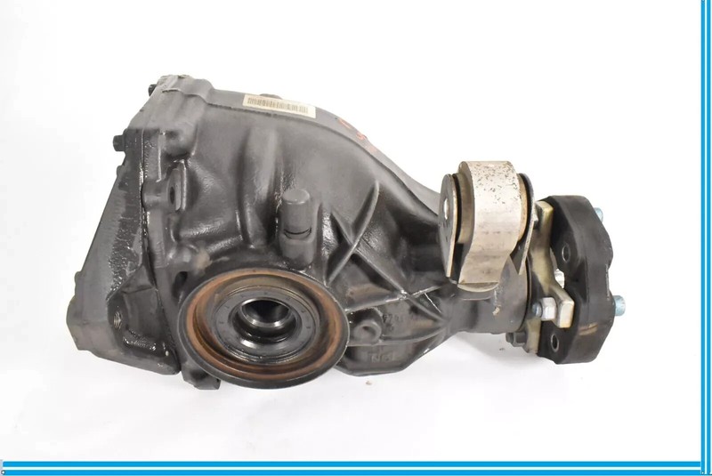 10-18 Mercedes W218 CLS550 E550 Rear Differential Diff Axle Carrier 2.47 OEM