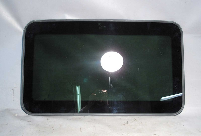 BMW E46 3-Series 2door Coupe Sunroof Moonroof Exterior Glass Panel 2000-2006 OEM