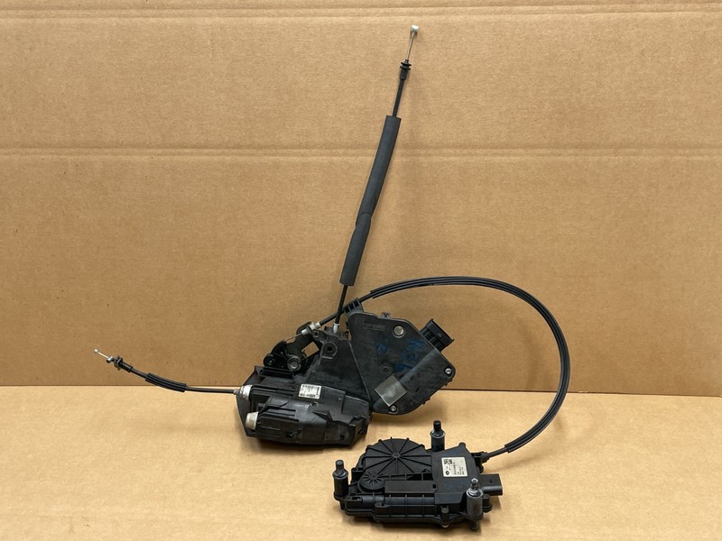 18-20 Land Range Rover L405 Front Right Pass Door Lock Latch Actuator 1636 OEM