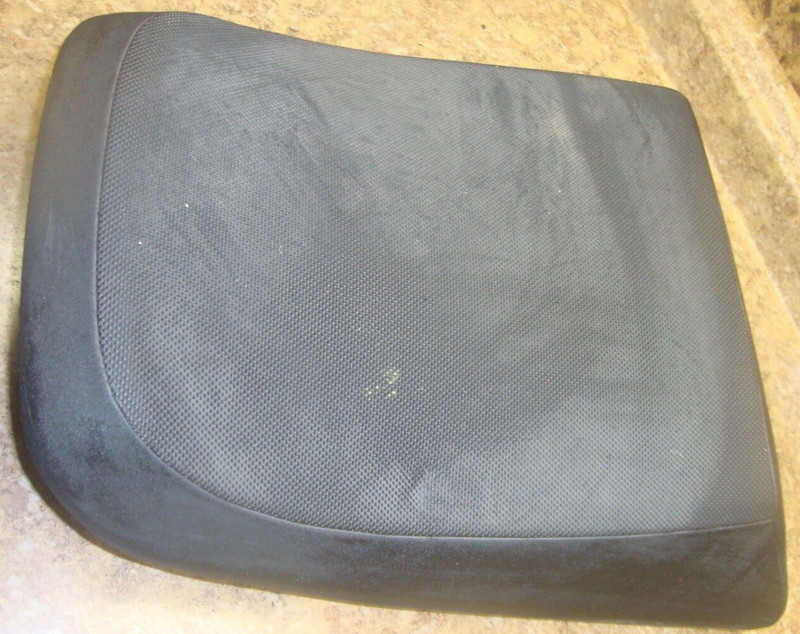 2013 Yamaha FJR1300 FJR 1300 A FJR1300A Rear Back Passenger Seat Saddle 13