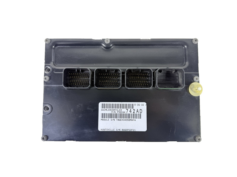 2006 Jeep Grand Cherokee 3.7 V6 A/T Engine Control Module ECU ECM / 05094722AD