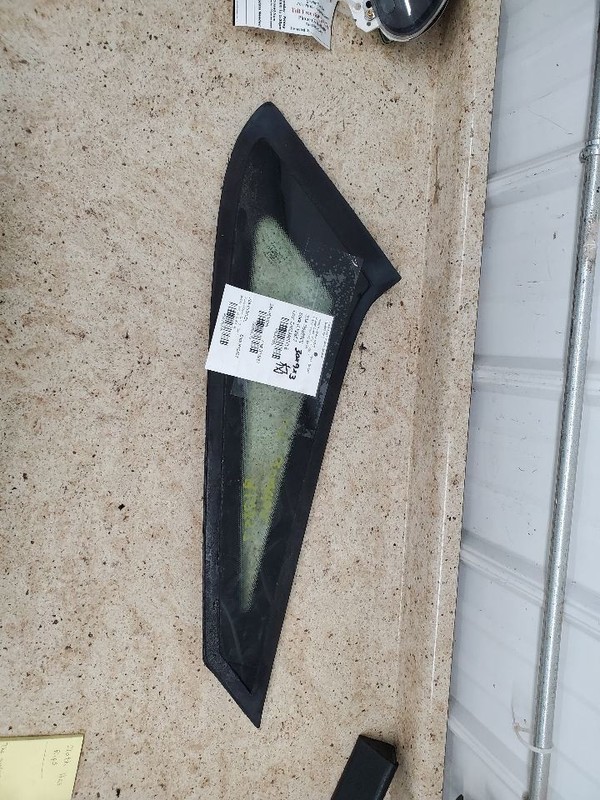Driver Left Quarter Glass 4 Door Hatchback Fits 94-96 ESCORT 300375