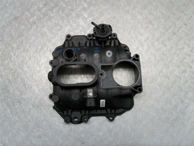 96-05 S10 BLAZER 4.3L UPPER INTAKE MANIFOLD VORTEC PLASTIC PLENUM OEM 17113542