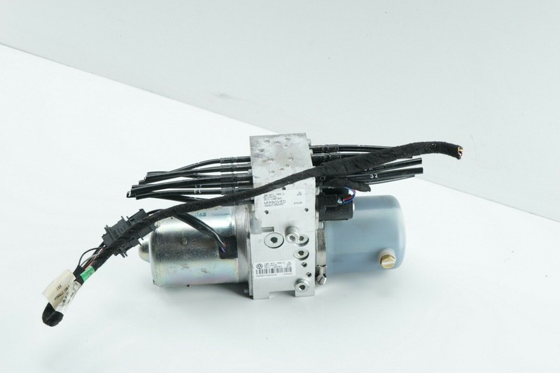 VOLKSWAGEN EOS Convertible Roof Top Hydraulic Pump OEM 2007 - 2016