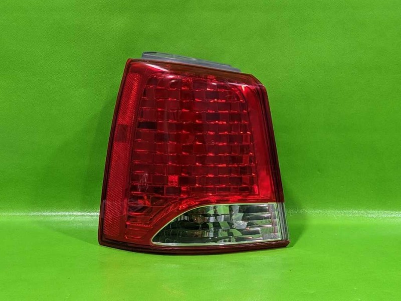 11-13 SORENTO DRIVER LEFT QUARTER TAILLIGHT LAMP INCANDESCENT OEM 4493-49