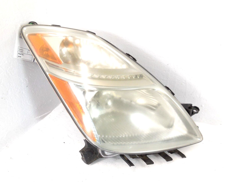 Toyota Prius Halogen Headlight Passenger Right From 11/05 OEM 2005-2009