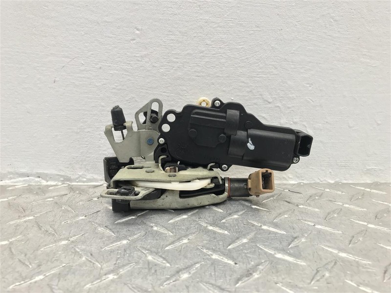 2003 FORD EXPEDITION REAR DRIVER DOOR POWER LOCK ACTUATOR OEM