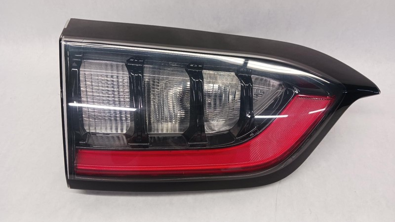 19-'23 JEEP CHEROKEE Left driver inner Taillight LED OEM Grade A!