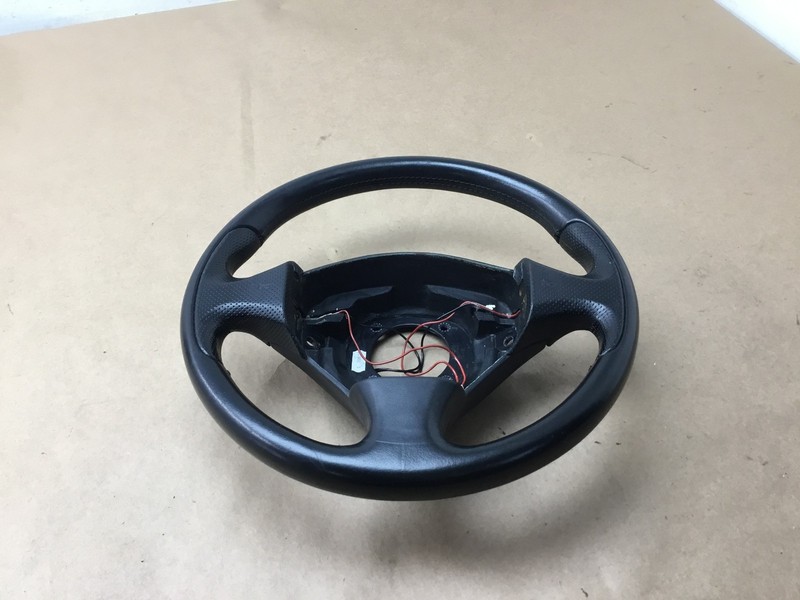 Maserati Coupe GT 2003 Steering Wheel 02-06 ;:Y