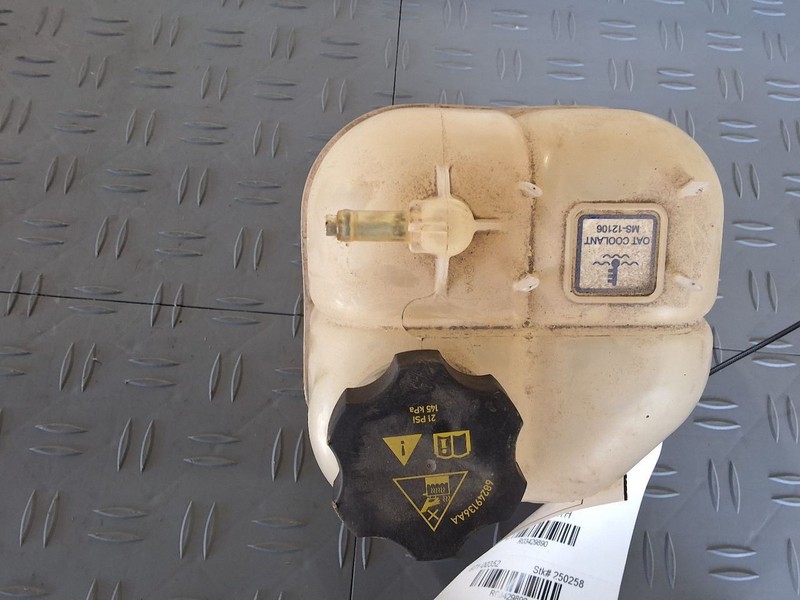 Coolant Reservoir Fits 14-18 CHEROKEE 3429890